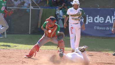 A salvo en el plato, Alfredo Alderete con anotada.